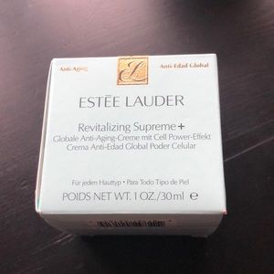 Estée Lauder moisturizer